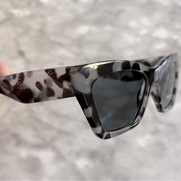 Anthropologie Tortoise Shell Cat Eye Sunglasses - Picture 6 of 10